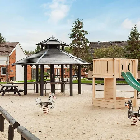 Holiday home Xcvii